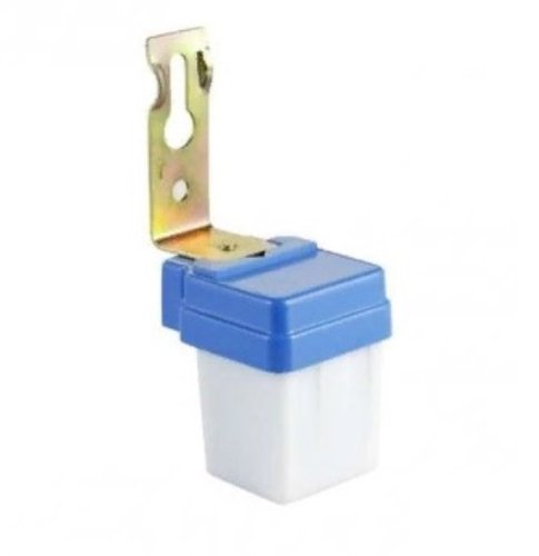 Датчик освещенности Фотореле IEK ФР-600 230В 6А 1300Вт IP44 фото Датчик освещенности Фотореле IEK ФР-600 230В 6А 1300Вт IP44 картинка